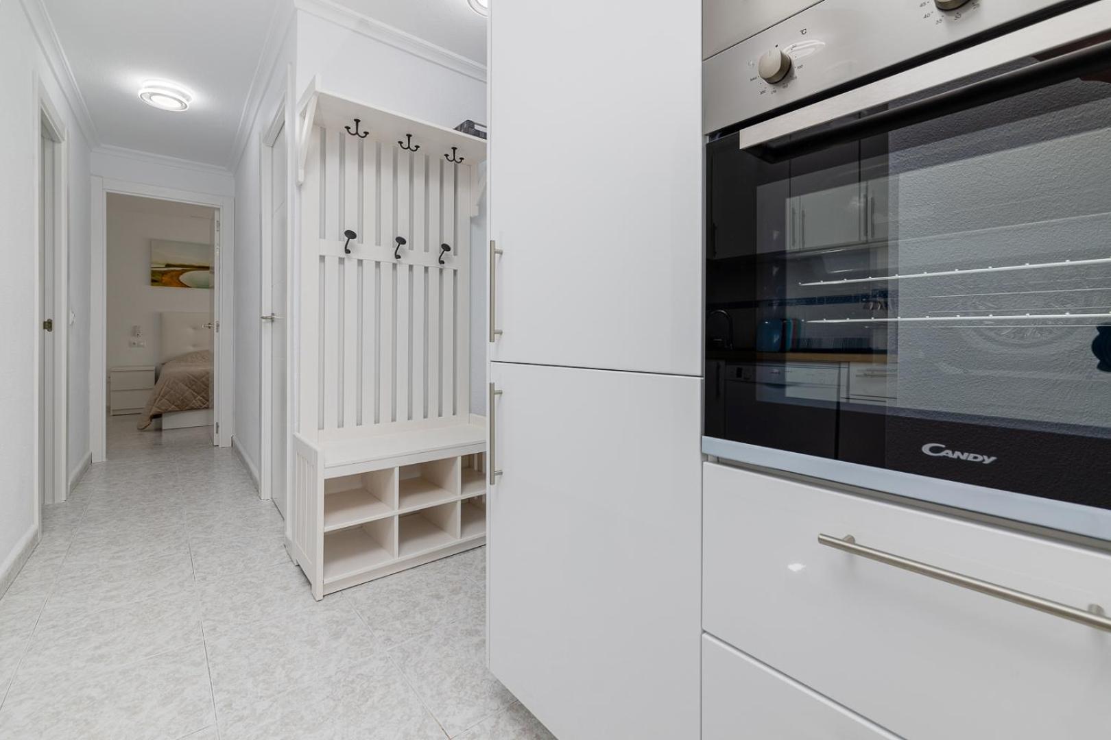 Calle Concordia 86, Two Bedroom Apartment, Up To 6 Guests, Near Del Cura Beach,Supermarket Mercadona And Central Bus Station Torrevieja Bagian luar foto